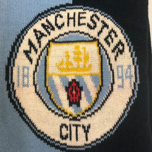 Manchester City Scarf - Picture 2 of 4
